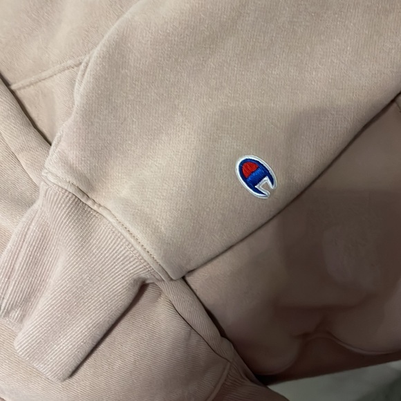 champion Sweatshirt - Picture 2 of 4